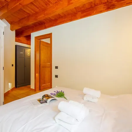 Wildhomes Wild Wolf Apartment