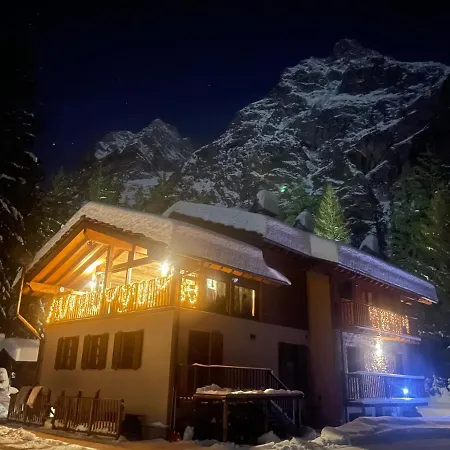 Wildhomes Wild Wolf Courmayeur