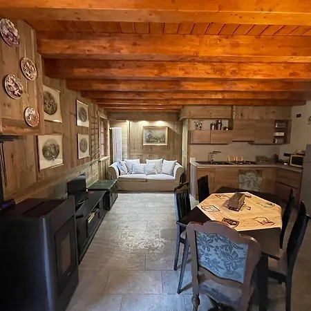 Wildhomes Wild Wolf Apartment