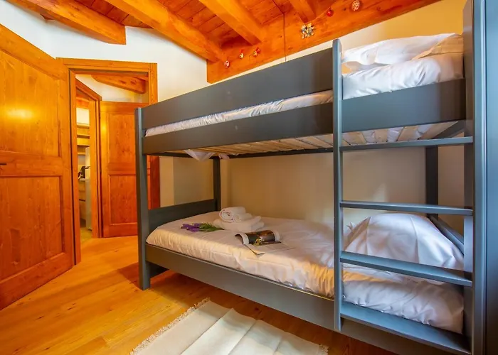 Wildhomes Wild Wolf קורמאיור